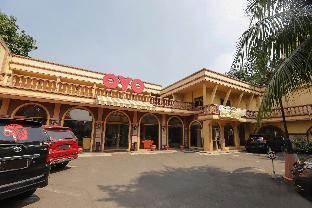 Kalisma Hotel Jakarta Exterior foto